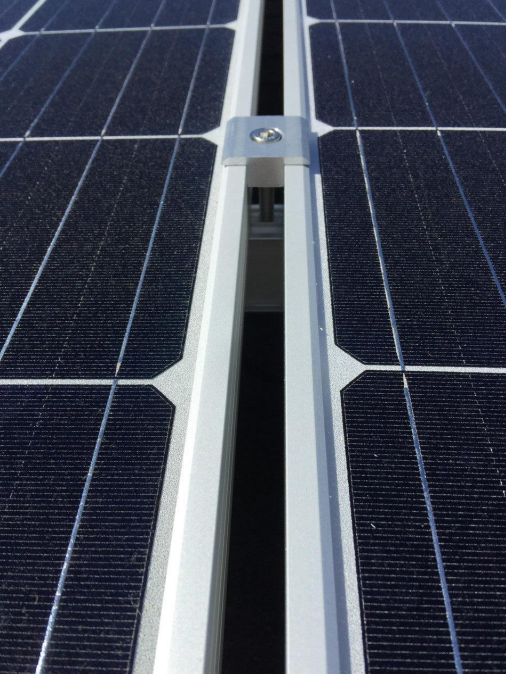 Центровой зажим